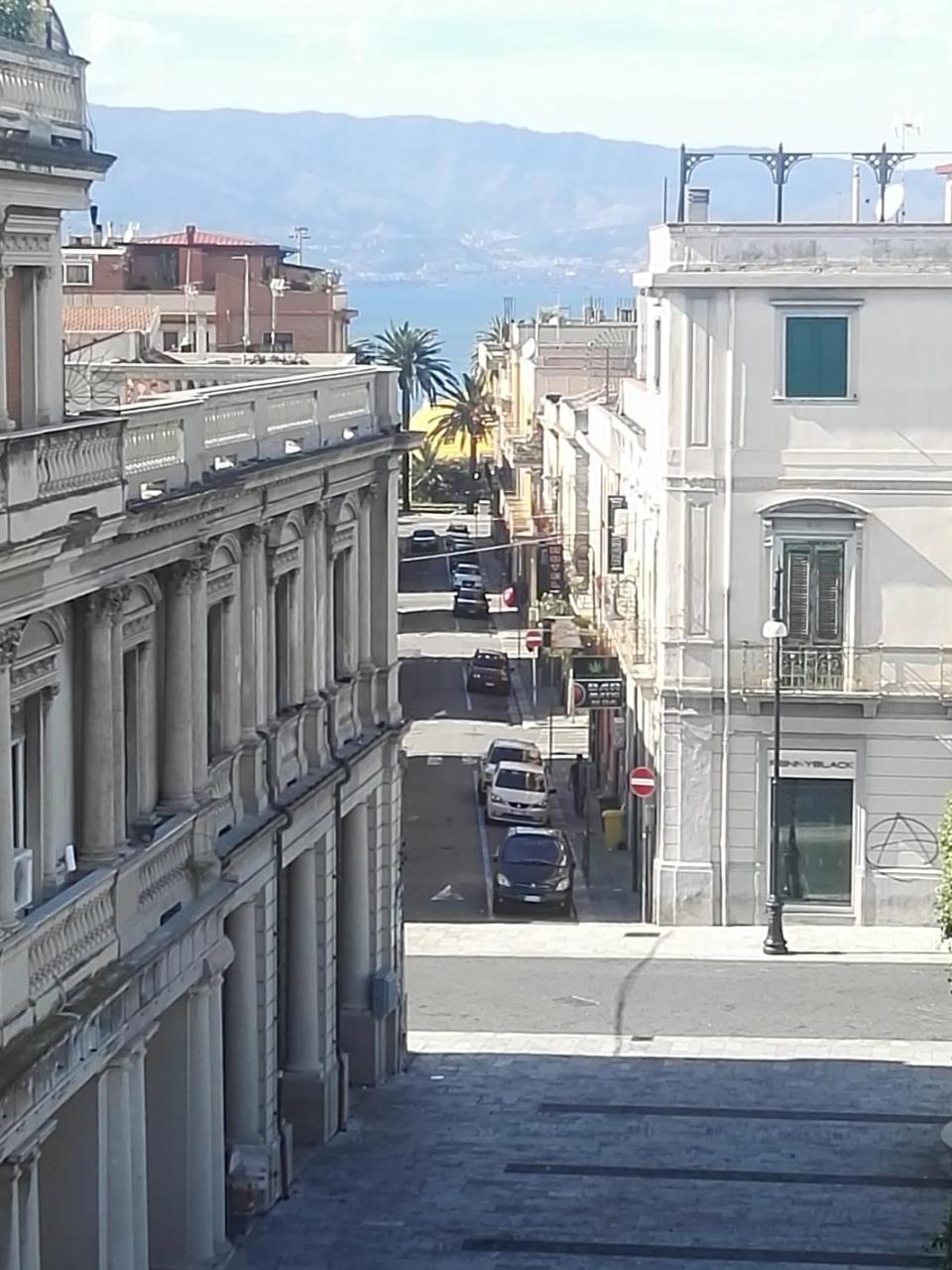 B&B La Terrazza Sul Duomo Реджо ди Калабрия Екстериор снимка